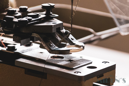 Máquina de coser botones Yamato